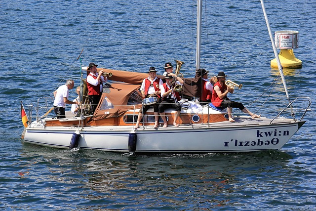 我们注意到 我们注意到